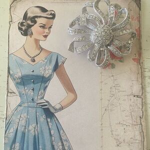 Vintage Rhinestone Brooch